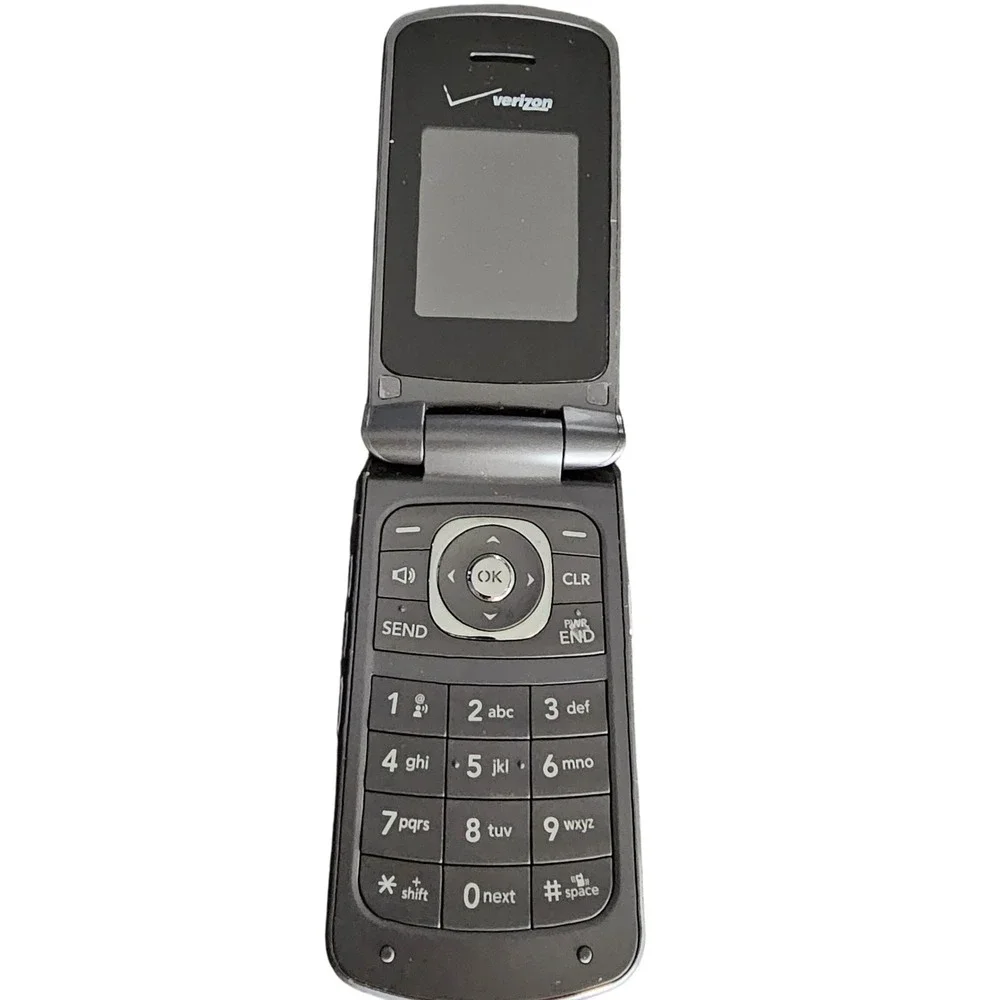 LG Revere VN150 Verizon Flip Phone Gray Black 1.3MP Camera Clamshell PARTS ONLY